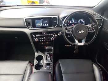 Used Kia Sportage 2018 for sale - 76970683: Photo