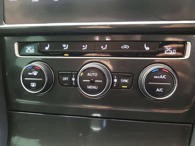 Used Volkswagen Golf 2020 for sale - 76621672: Photo 15