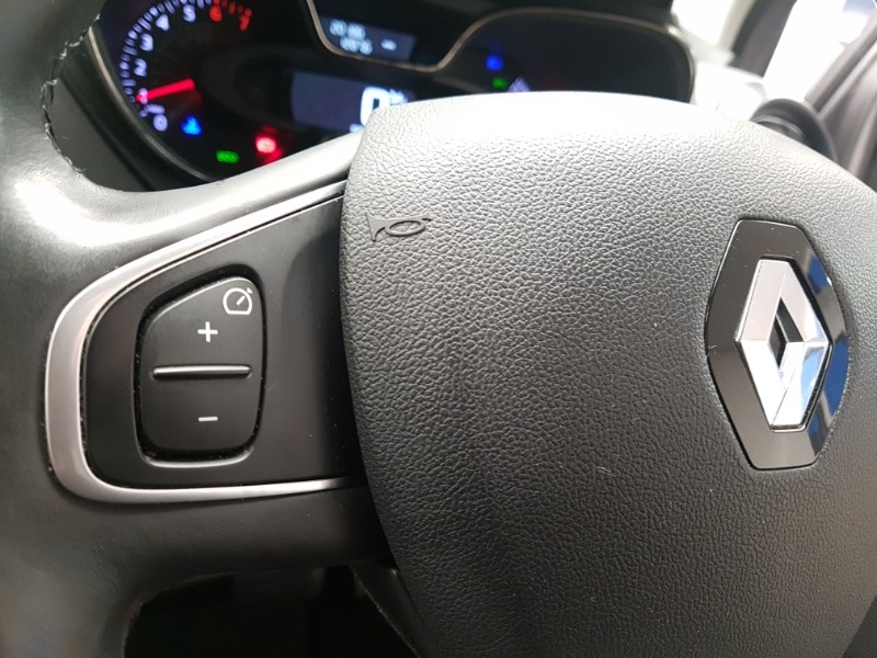 Used Renault Captur 2017 for sale - 77410359: Photo 15