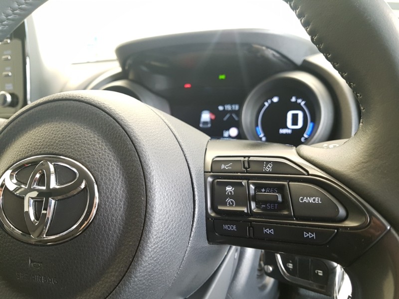 Used Toyota Yaris 2022 for sale - 76369786: Photo 15