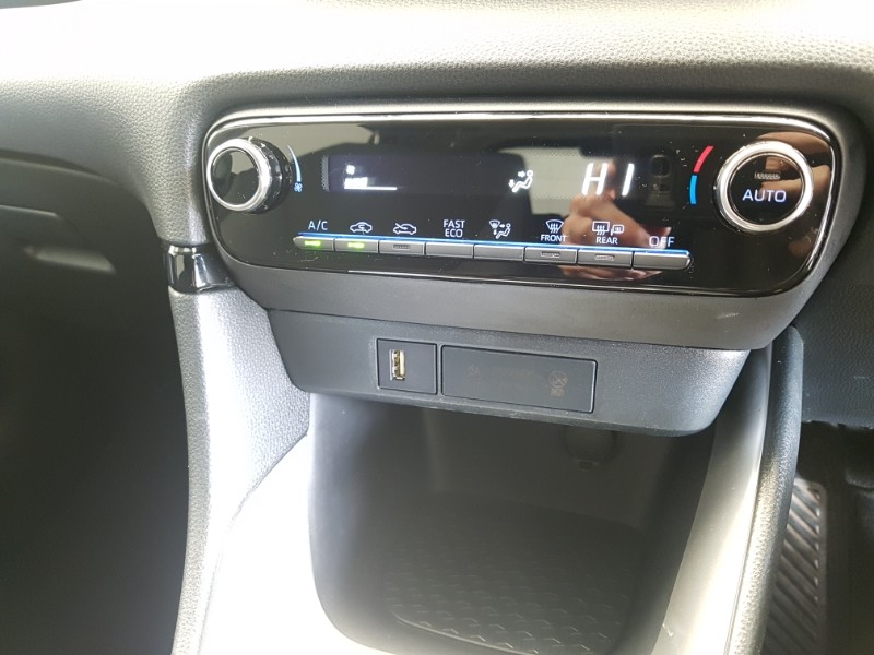 Used Toyota Yaris 2022 for sale - 76369786: Photo 17