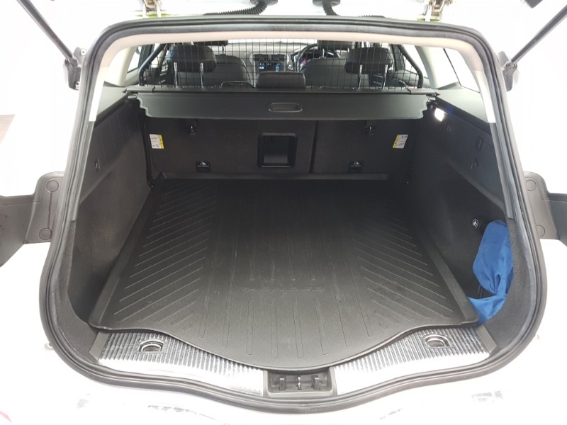 Used Ford Mondeo 2018 for sale - 76700047: Photo 8