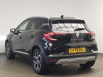 Used Renault Captur 2023 for sale - 75921525: Photo