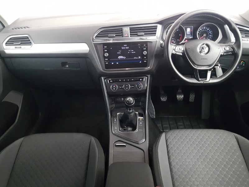 Used Volkswagen Tiguan 2018 for sale - 76696179: Photo 2