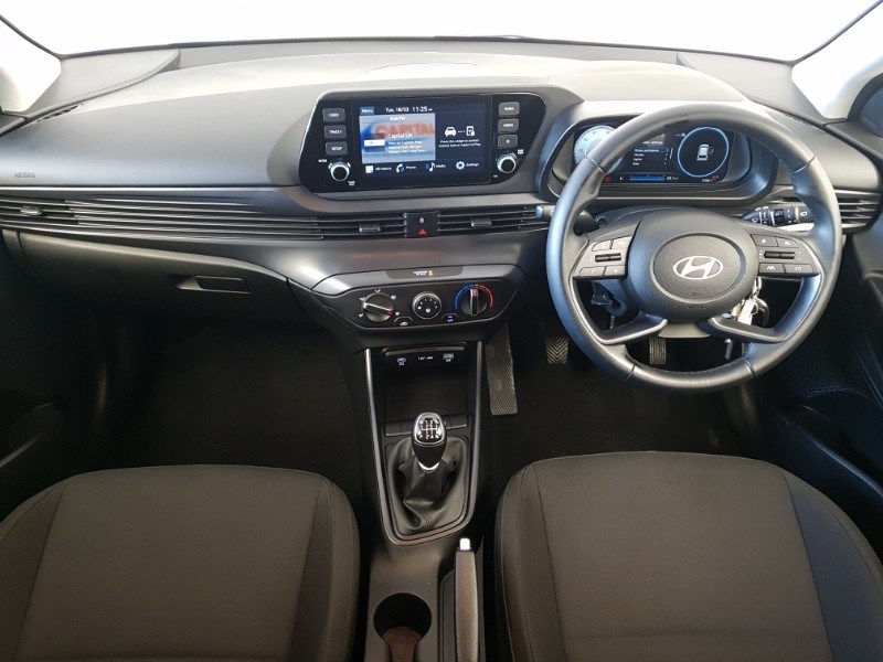 2024 Hyundai i20 1.0T GDi Advance 5dr Hatchback Petrol Manual - Picture 2 of 19
