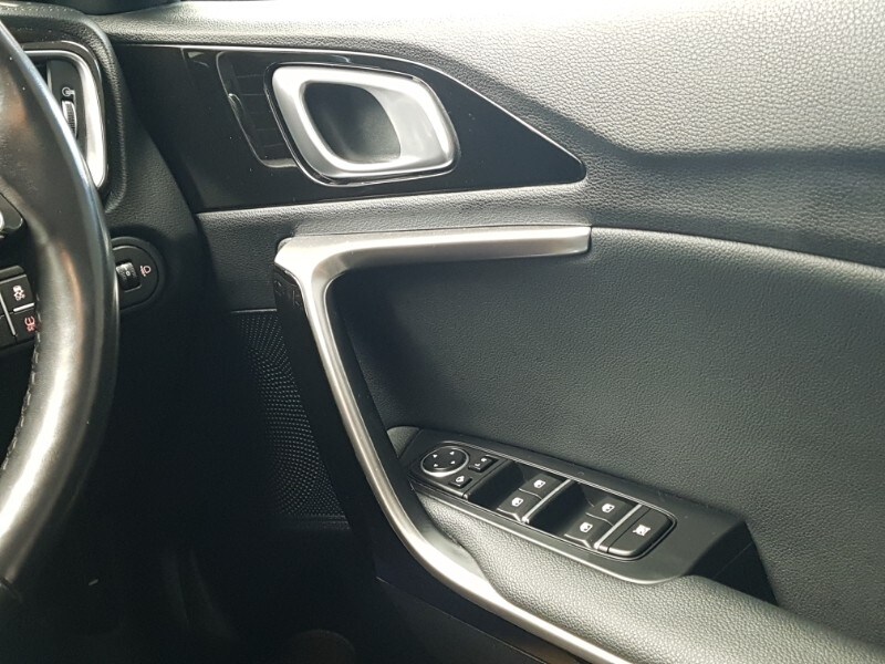 Used Kia XCeed 2023 for sale - 77907763: Photo 19