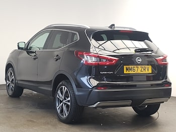 Used Nissan Qashqai 2018 for sale - 75780517: Photo