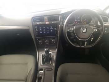 Used Volkswagen Golf 2019 for sale - 75326616: Photo