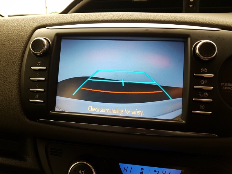 Used Toyota Yaris 2020 for sale - 77689975: Photo 12