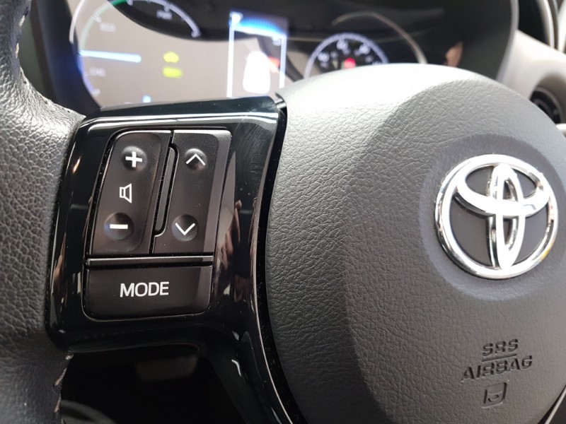 Used Toyota Yaris 2020 for sale - 77689975: Photo 15