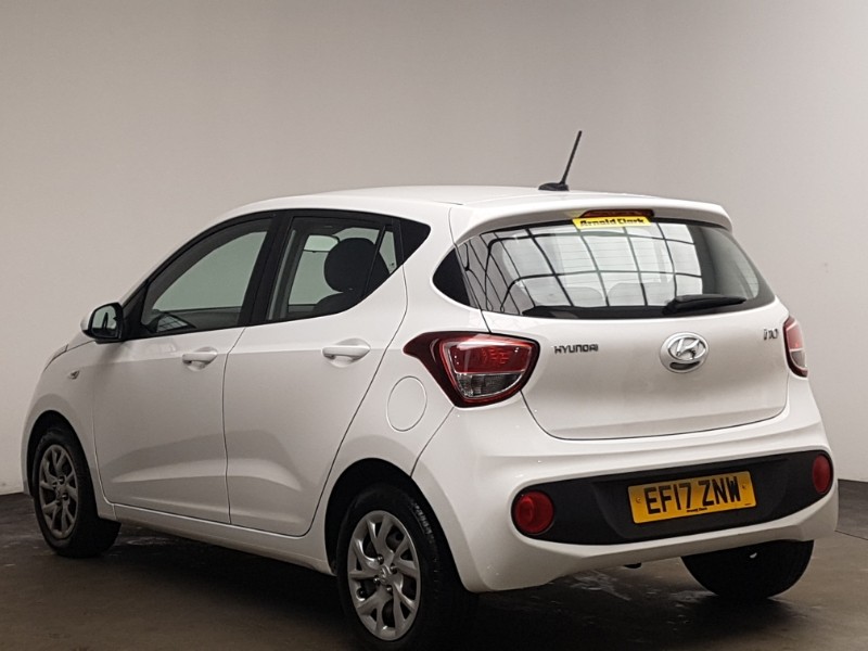 Used Hyundai i10 2017 for sale - 77004401: Photo 3