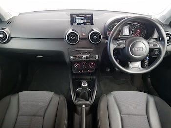Used Audi A1 2018 for sale - 76213589: Photo 2