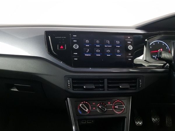 Used Volkswagen Polo 2019 for sale - 76289569: Photo 11