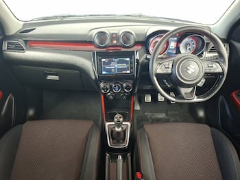 Used Suzuki Swift 2018 for sale - 79852970: Photo