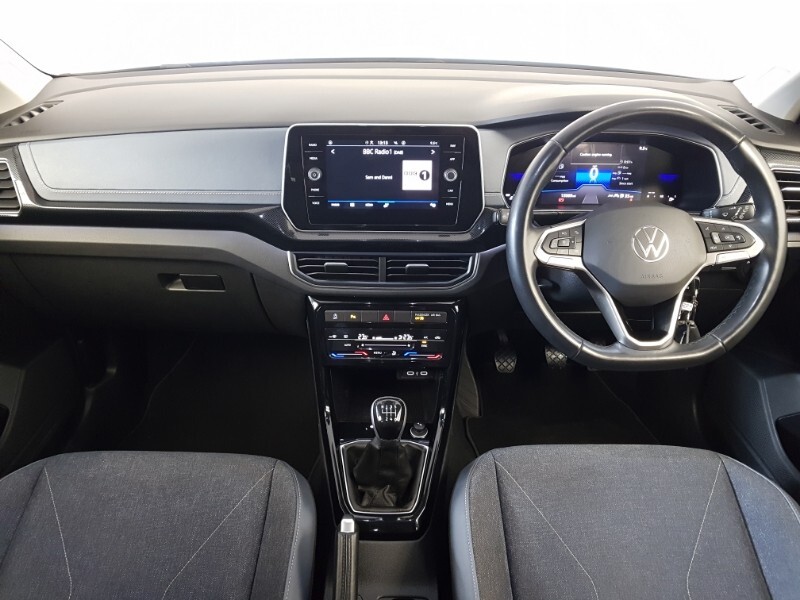 Used Volkswagen T-Cross 2024 for sale - 77544340: Photo 2