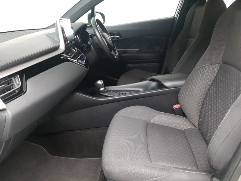 Used Toyota C-HR 2020 for sale - 77184076: Photo 5