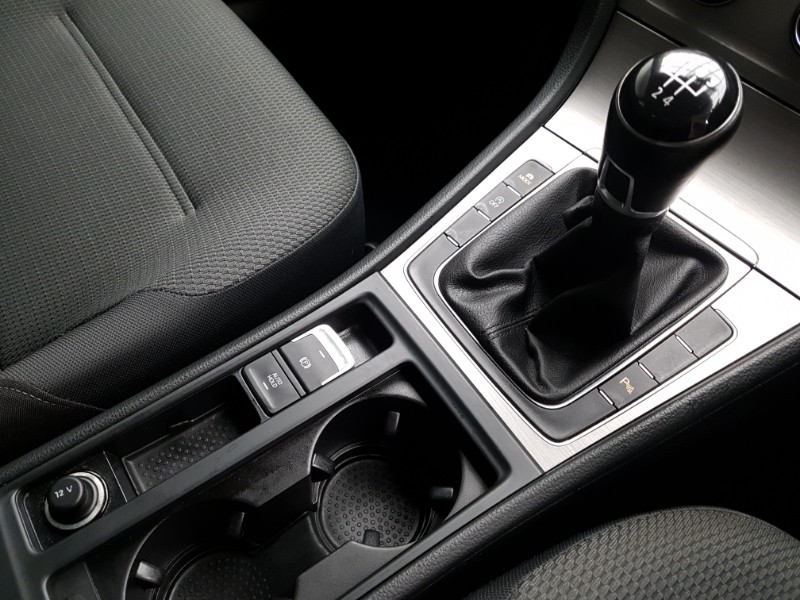 Used Volkswagen Golf 2015 for sale - 77070289: Photo 16