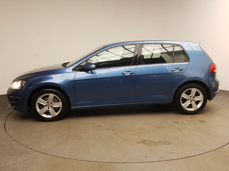 Used Volkswagen Golf 2015 for sale - 77070289: Photo 4