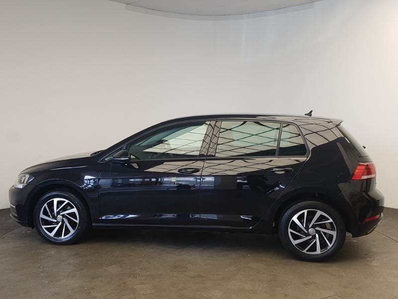 Used Volkswagen Golf 2019 for sale - 77209255: Photo 4