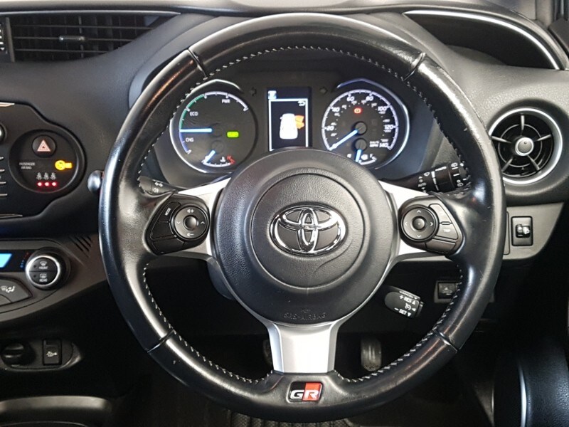 Used Toyota Yaris 2019 for sale - 77169385: Photo 10