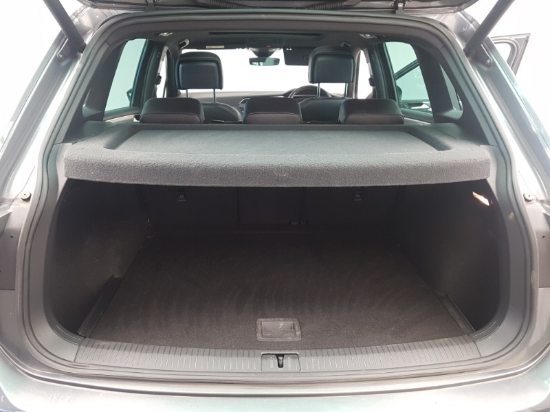 Used Volkswagen Tiguan 2019 for sale - 77076179: Photo 8