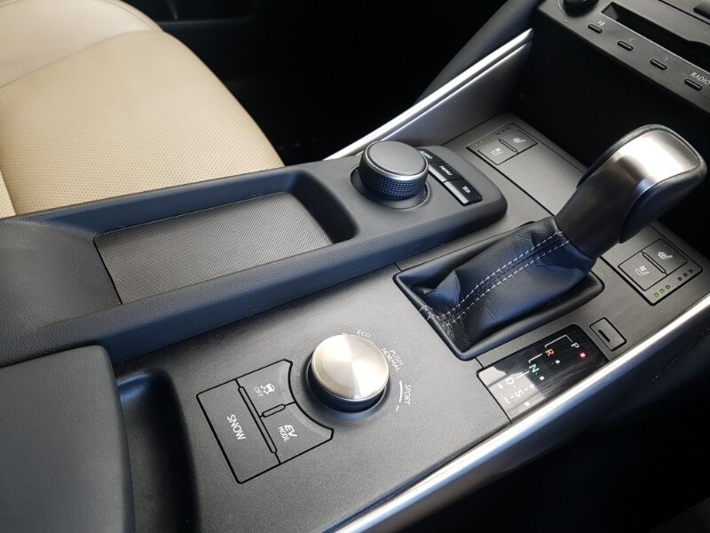 Used Lexus IS 2017 for sale - 76195210: Photo 17