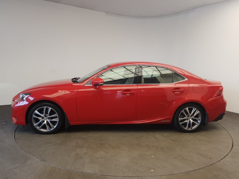 Used Lexus IS 2017 for sale - 76195210: Photo 4