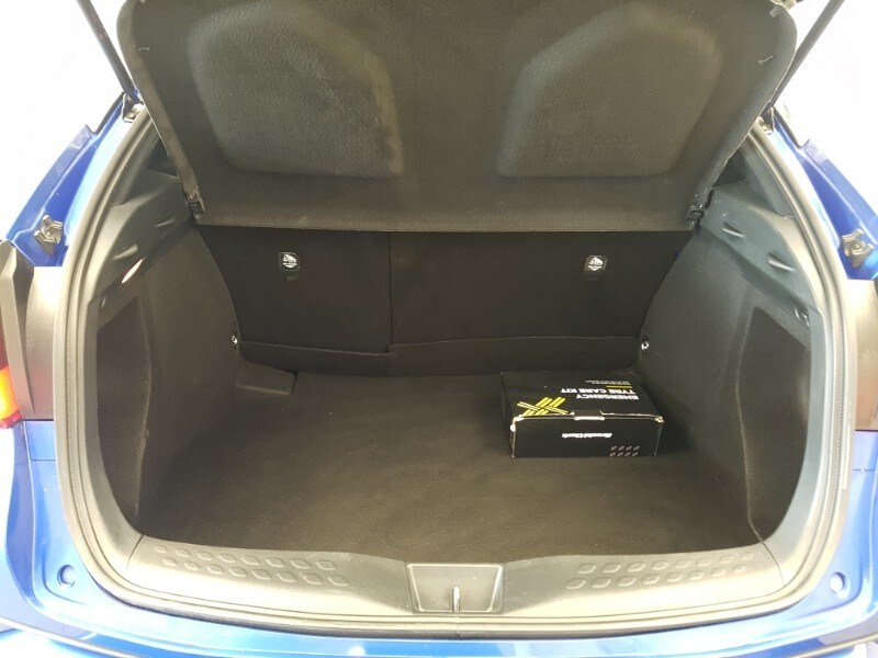 Used Toyota C-HR 2020 for sale - 77948100: Photo 8