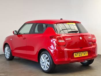 Used Suzuki Swift 2023 for sale - 79618717: Photo