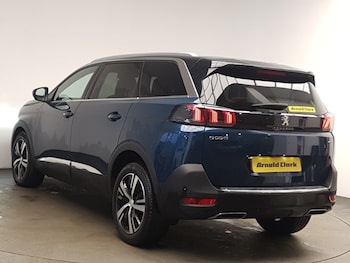 Used Peugeot 5008 2021 for sale - 77682656: Photo