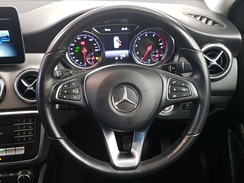 Used Mercedes-Benz GLA 2019 for sale - 77717076: Photo 10