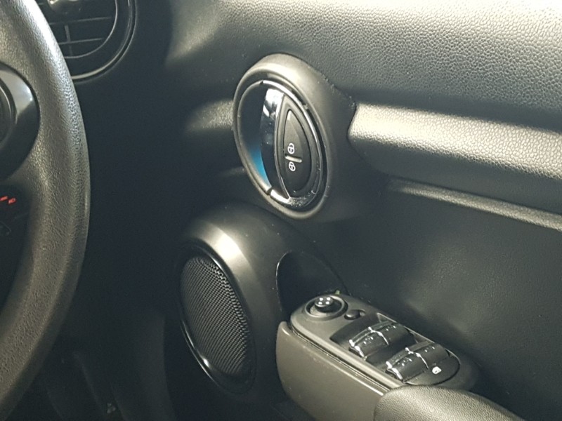 Used MINI Hatch 2019 for sale - 77695037: Photo 17