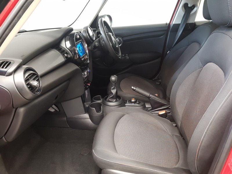 Used MINI Hatch 2019 for sale - 77695037: Photo 5