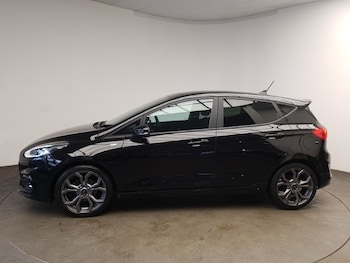 Used Ford Fiesta 2021 for sale - 76150443: Photo