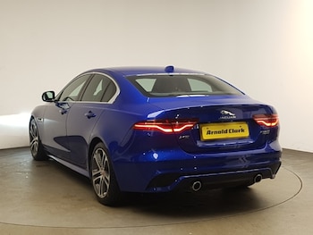 Used Jaguar XE 2019 for sale - 76567211: Photo