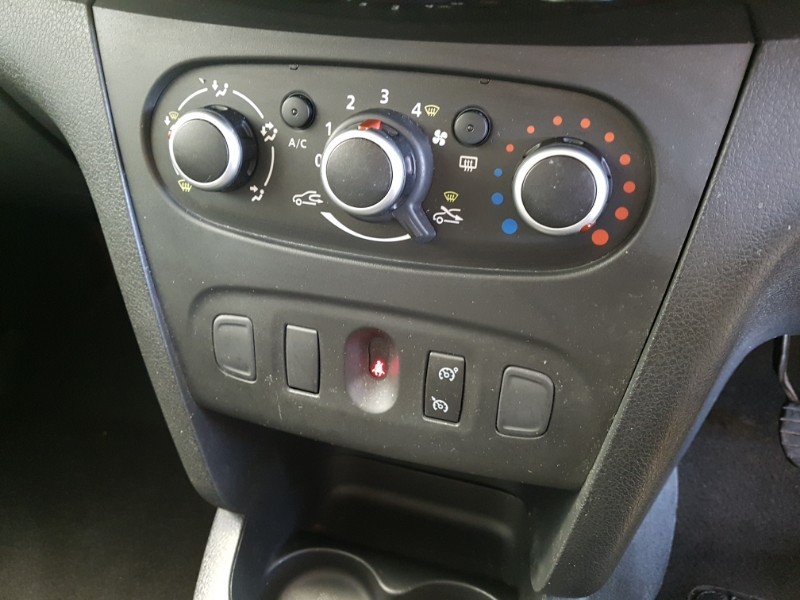 Used Dacia Sandero Stepway 2020 for sale - 77214230: Photo 18