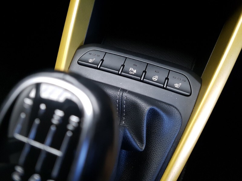 Used Kia Stonic 2023 for sale - 76860422: Photo 18