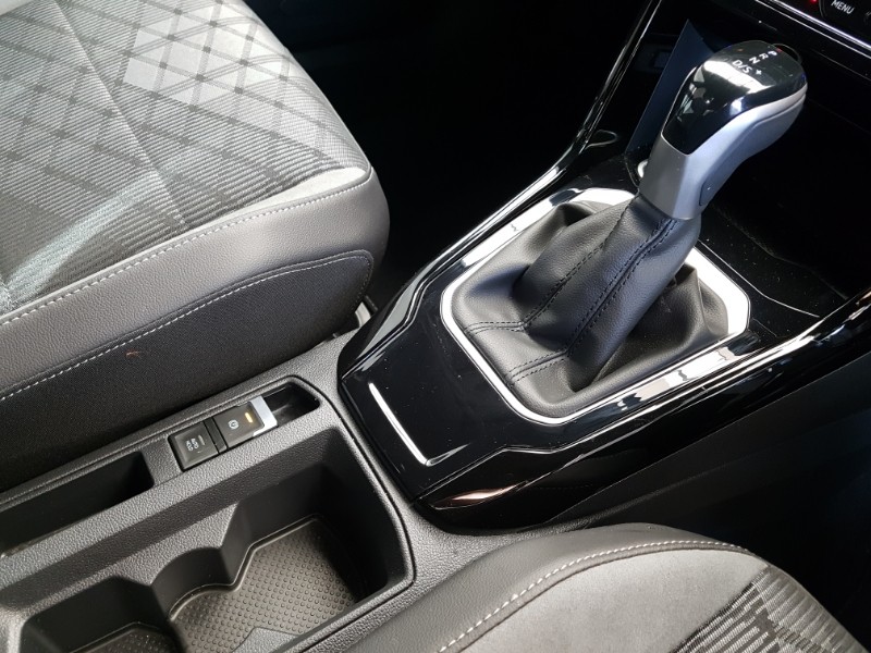 Used Volkswagen T-Roc 2025 for sale - 77252501: Photo 17