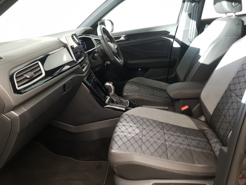 Used Volkswagen T-Roc 2025 for sale - 77252501: Photo 5