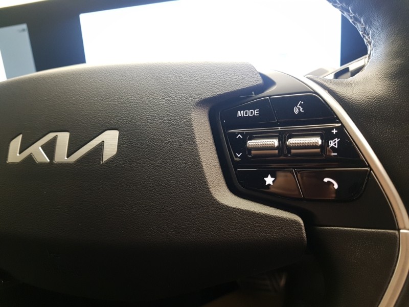 Used Kia EV6 2022 for sale - 77115109: Photo 16