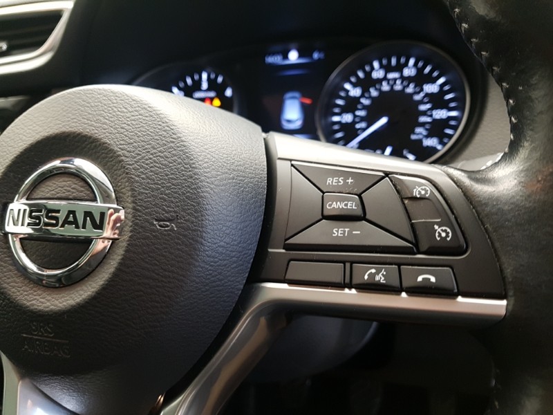 Used Nissan Qashqai 2018 for sale - 77343339: Photo 16