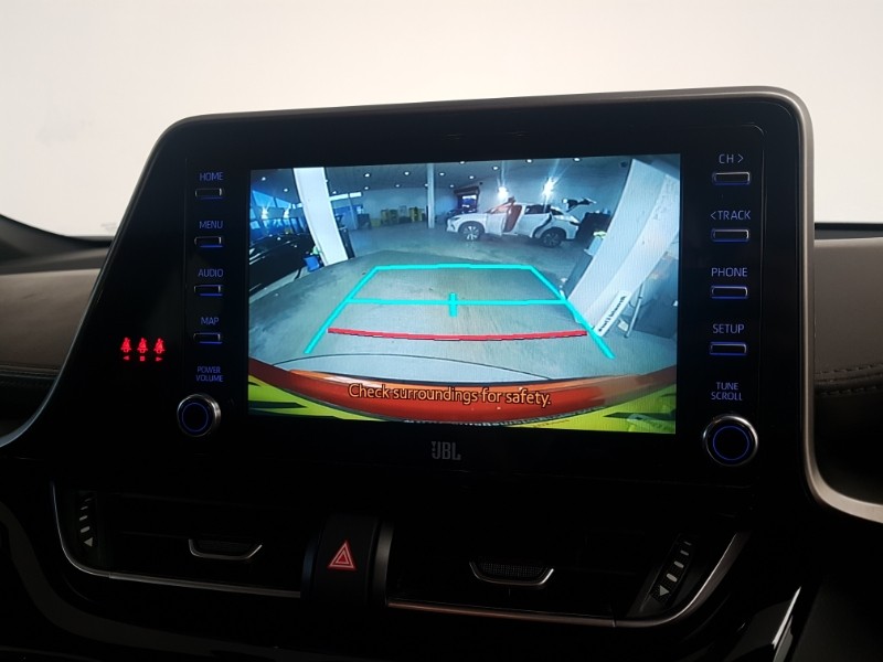 Used Toyota C-HR 2020 for sale - 76602557: Photo 11