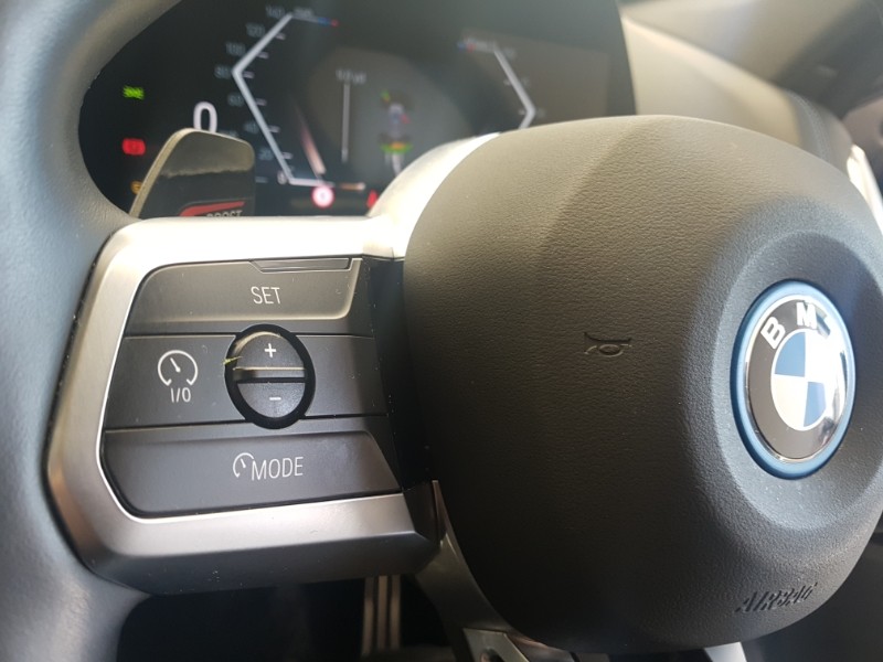 Used BMW iX1 2023 for sale - 76052873: Photo 15