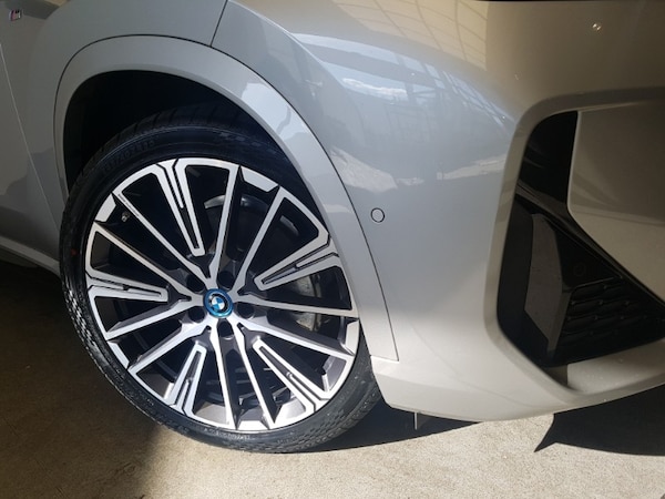 Used BMW iX1 2023 for sale - 76052873: Photo 9