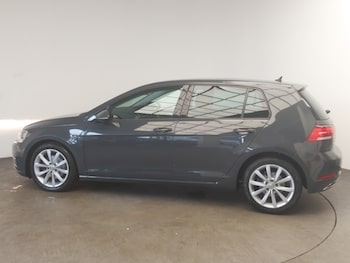 Used Volkswagen Golf 2018 for sale - 78983671: Photo