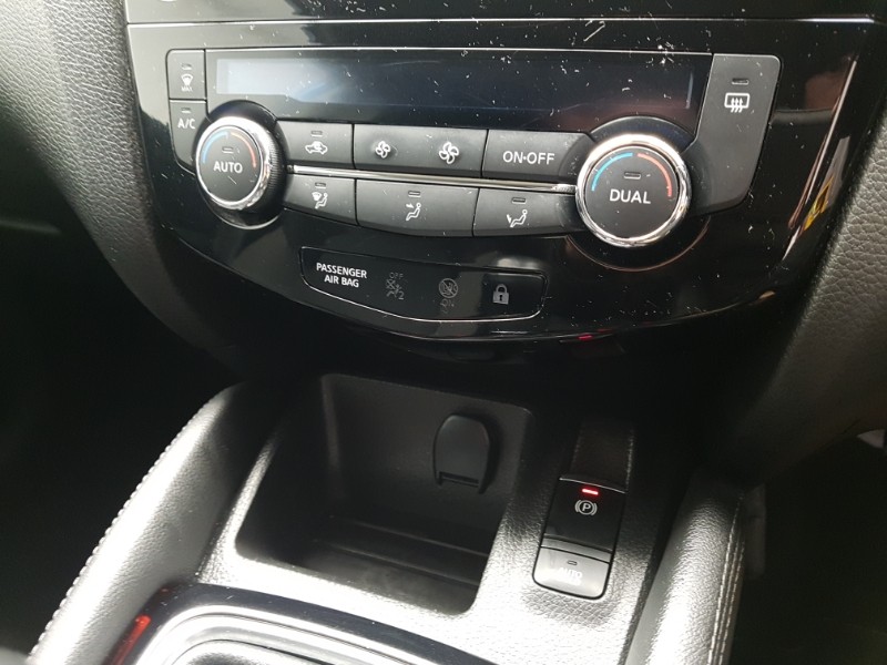 Used Nissan Qashqai 2018 for sale - 77278399: Photo 18