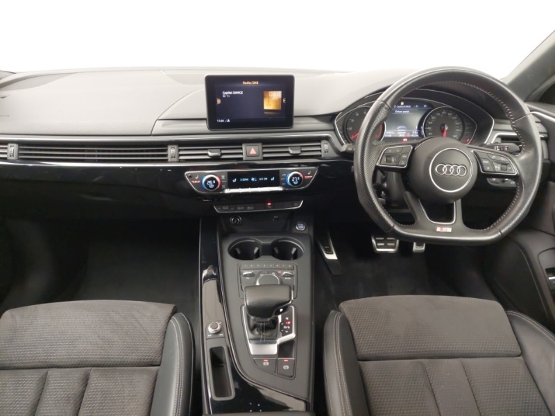 Used Audi A4 2018 for sale - 77689984: Photo 2
