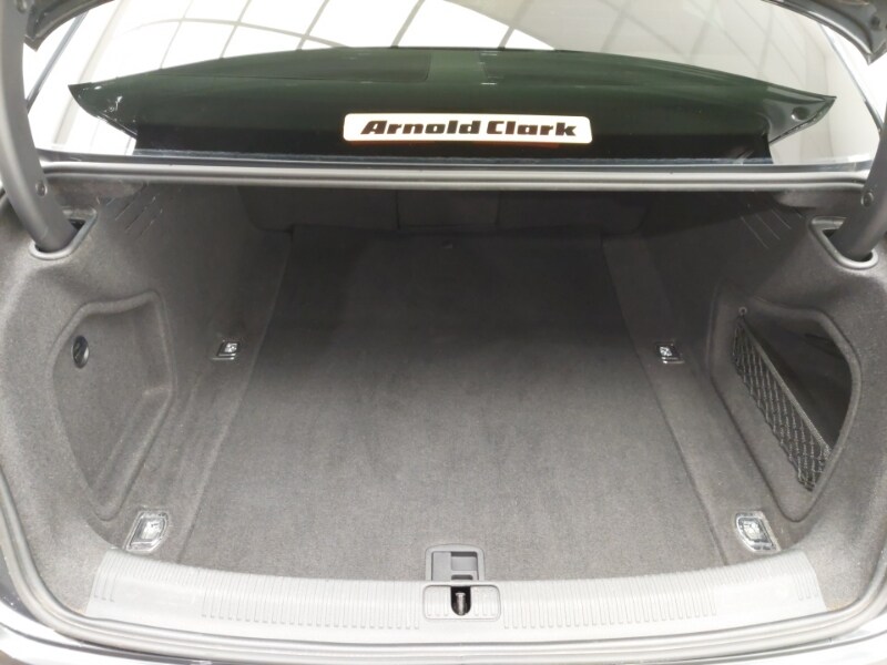 Used Audi A4 2018 for sale - 77689984: Photo 8