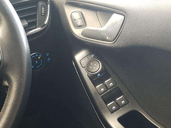 Used Ford Fiesta 2018 for sale - 76204910: Photo 17