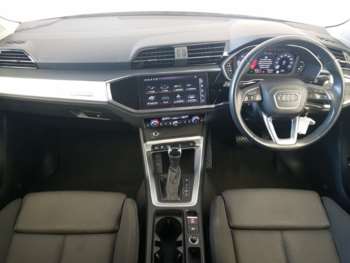 Used Audi Q3 2021 for sale - 74652401: Photo